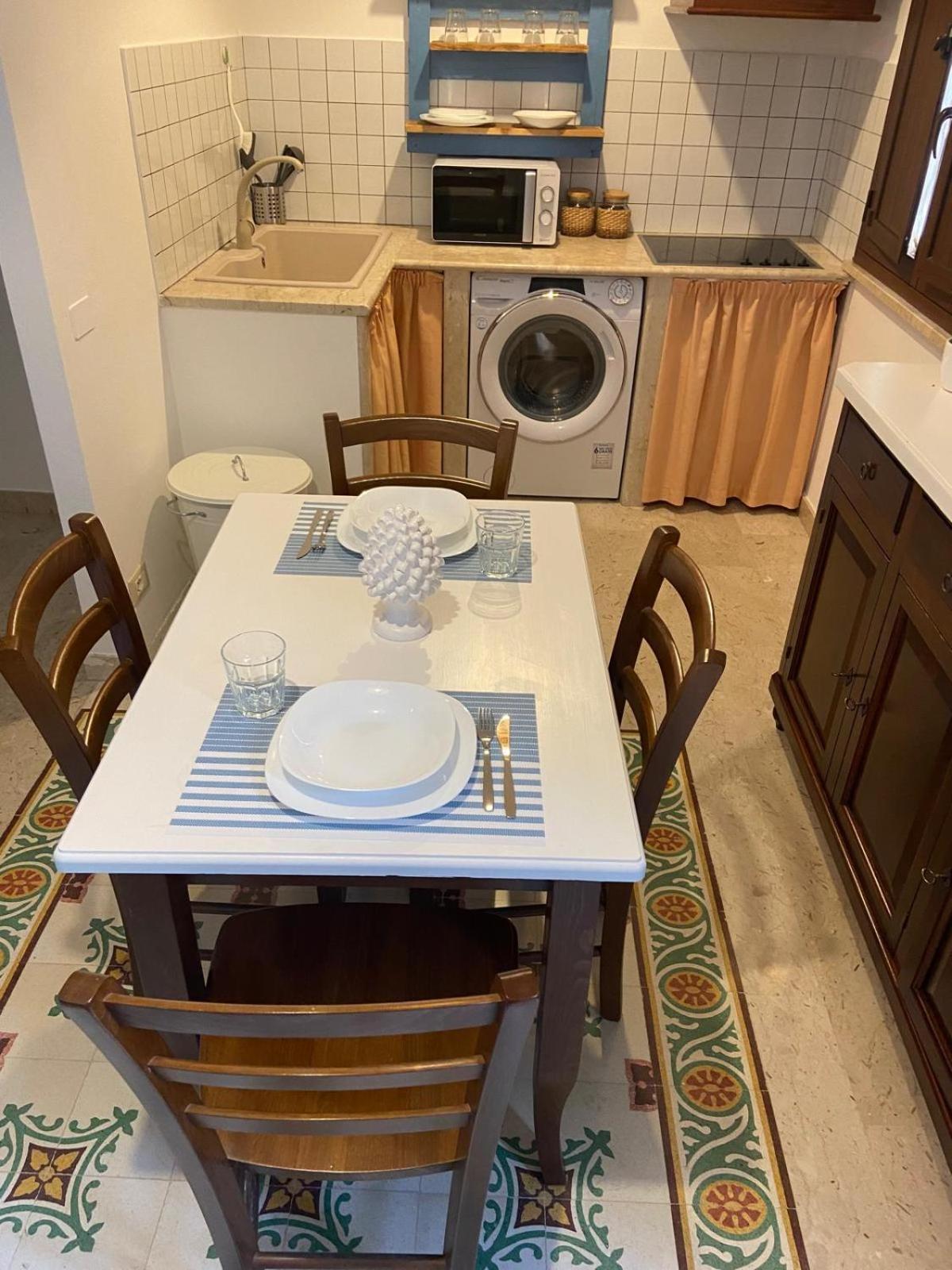 דירות טרפאני A Casa Tutti Bene מראה חיצוני תמונה